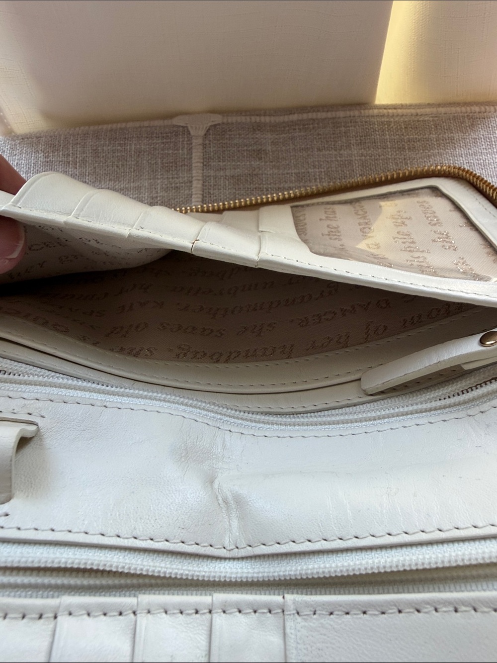 Gold Zip-Around Women's Wallet - Designer Style - Picture 5 of 7
